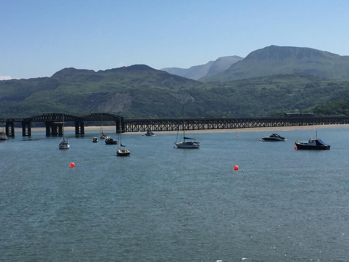 Oceandrive Bed & Breakfast Barmouth Dış mekan fotoğraf